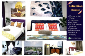 BOHEMIAN HOME 3 bedroom -10 mins to Mid Valley